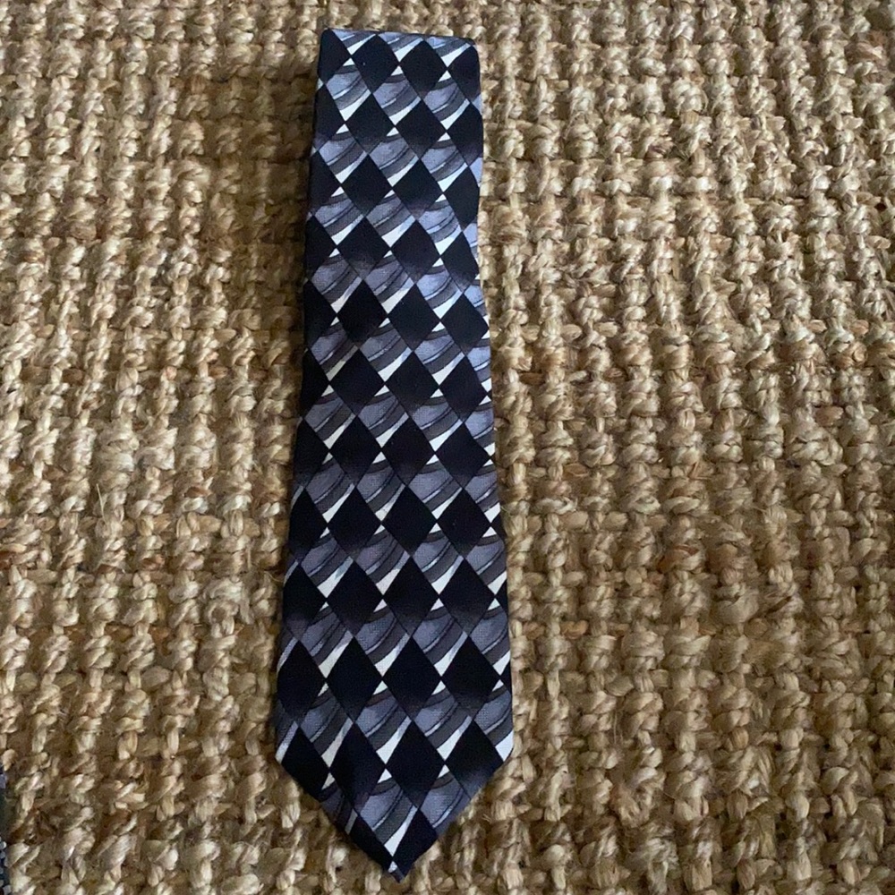Tie